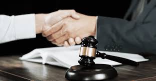 How to Effectively Contact Lawyers for Your Legal Needs 1336643051